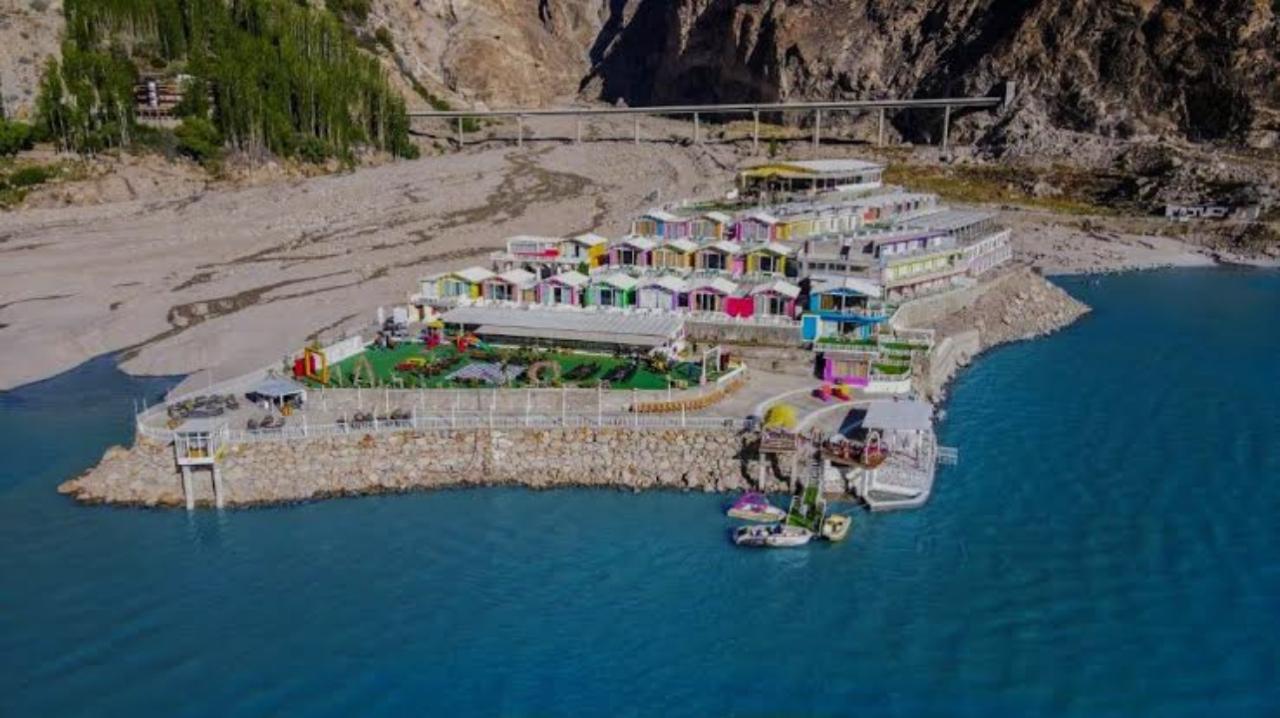 Hunza Hotel Fined, Rooms Sealed After Viral Pollution Allegations at Attabad Lake